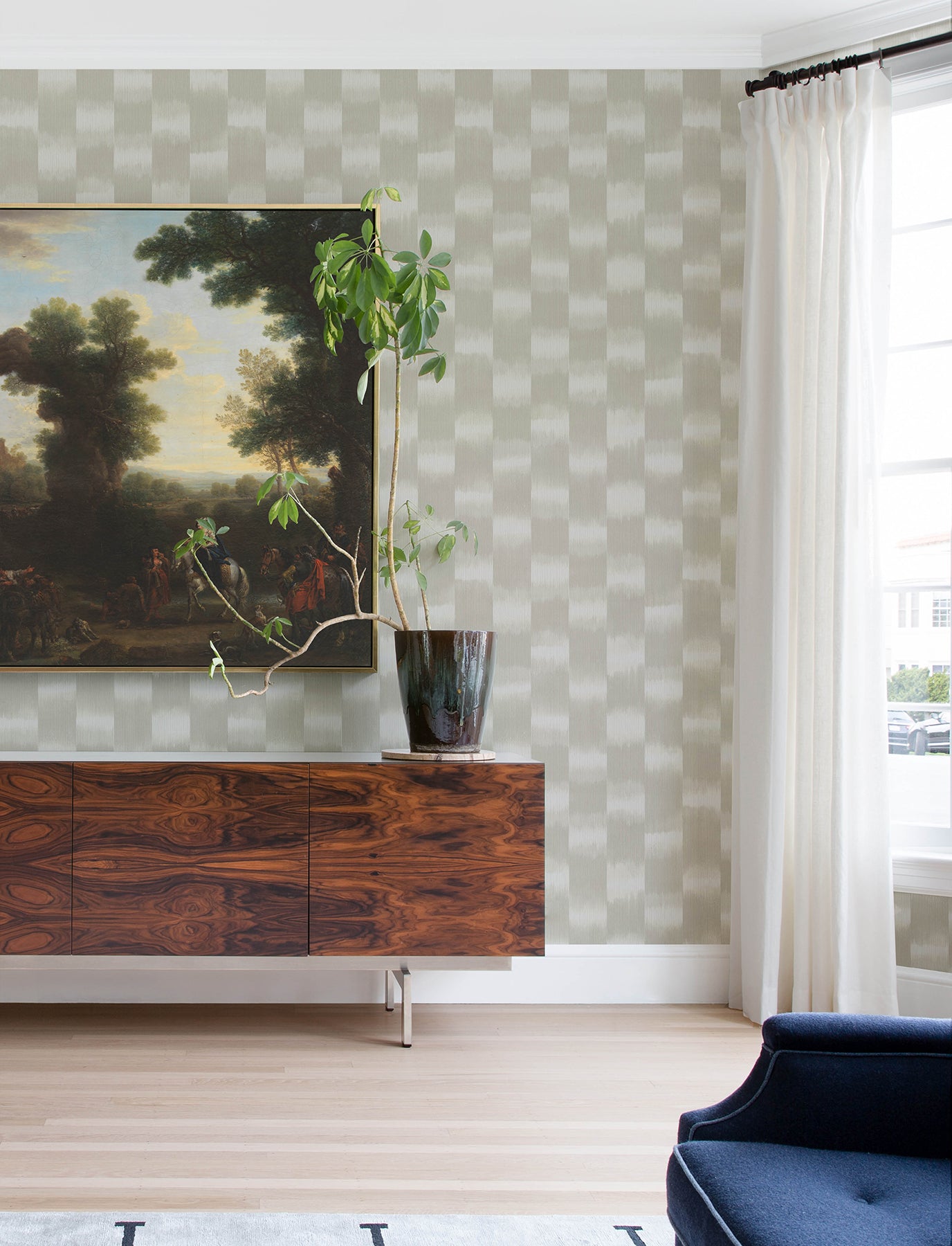Salma Beige Medallion