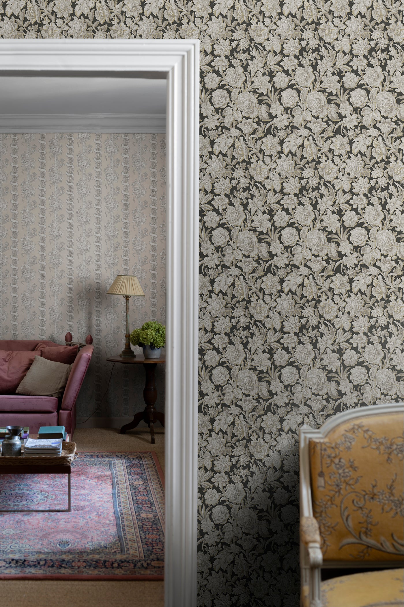 Valentin Dark Floral