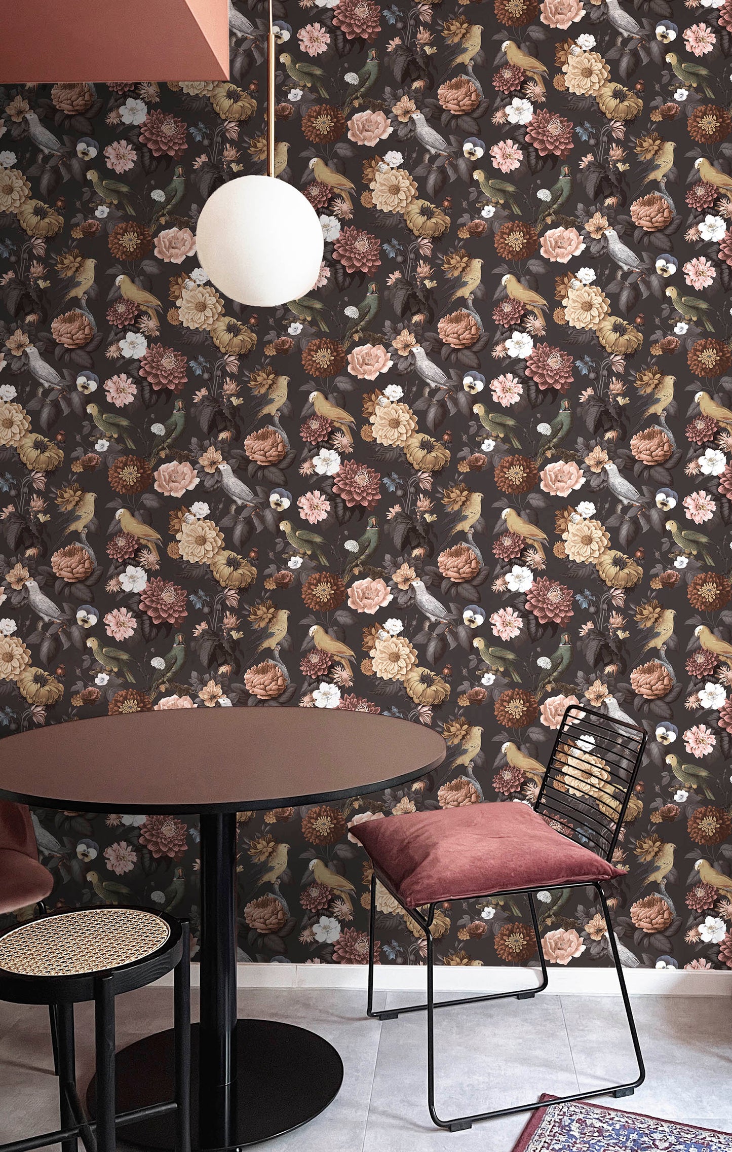Parattonni Black flowers