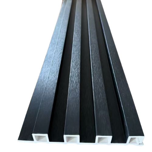 Interna Cladding